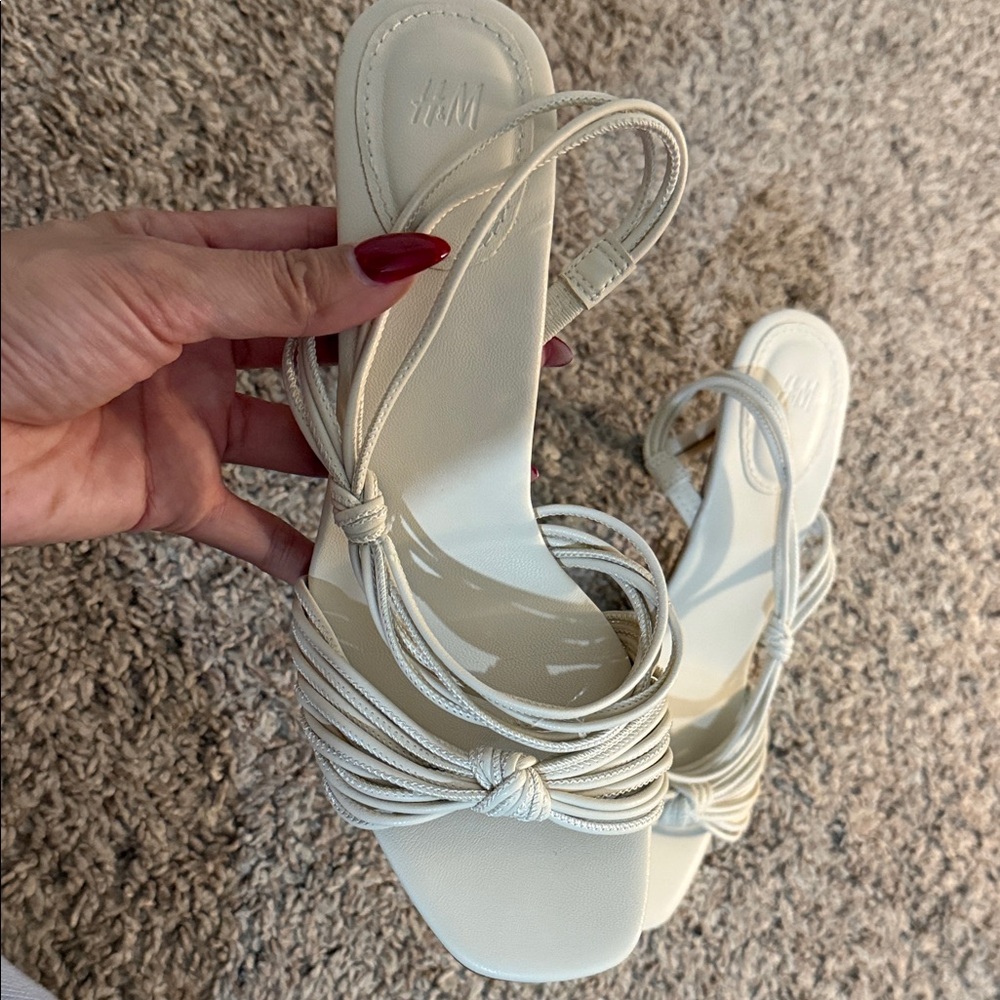 H&M Elegant Cream Women's Sandals